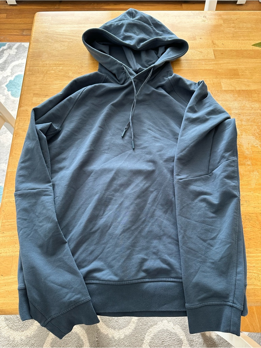 Lululemon men’s hoodie sweatshirt medium